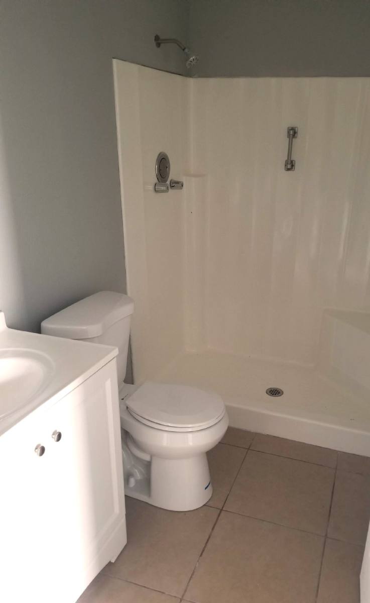 Townhouse for rent at 305 E Roeser Rd #D1, Phoenix, AZ 85040