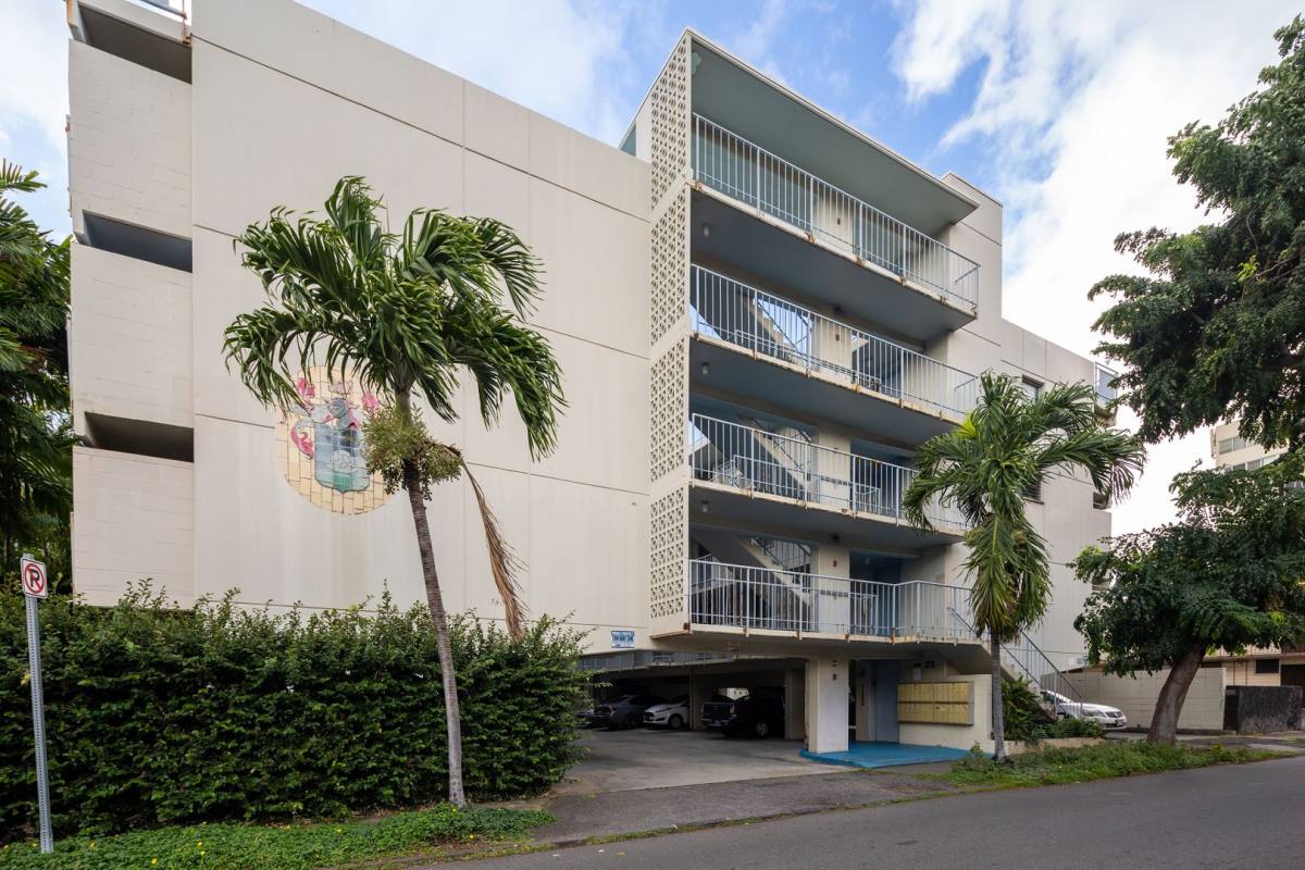 House for rent at 1643 Clark St, Honolulu, HI 96822