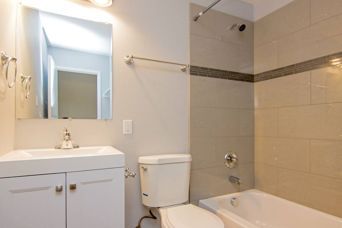 Apartment for rent at 2720 SW Spring Garden St, Portland, OR 97219