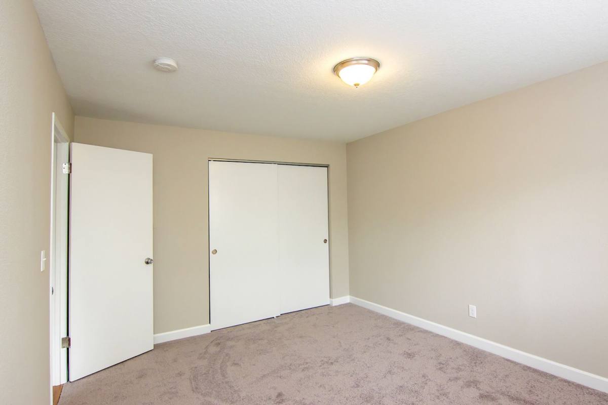 Apartment for rent at 2720 SW Spring Garden St, Portland, OR 97219