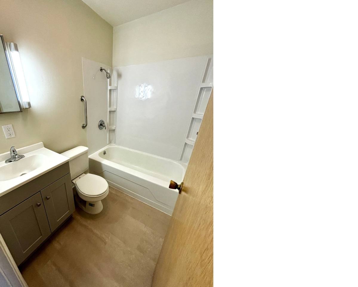 Apartment for rent at 1 Diplomat Dr #23, Columbia City, IN 46725