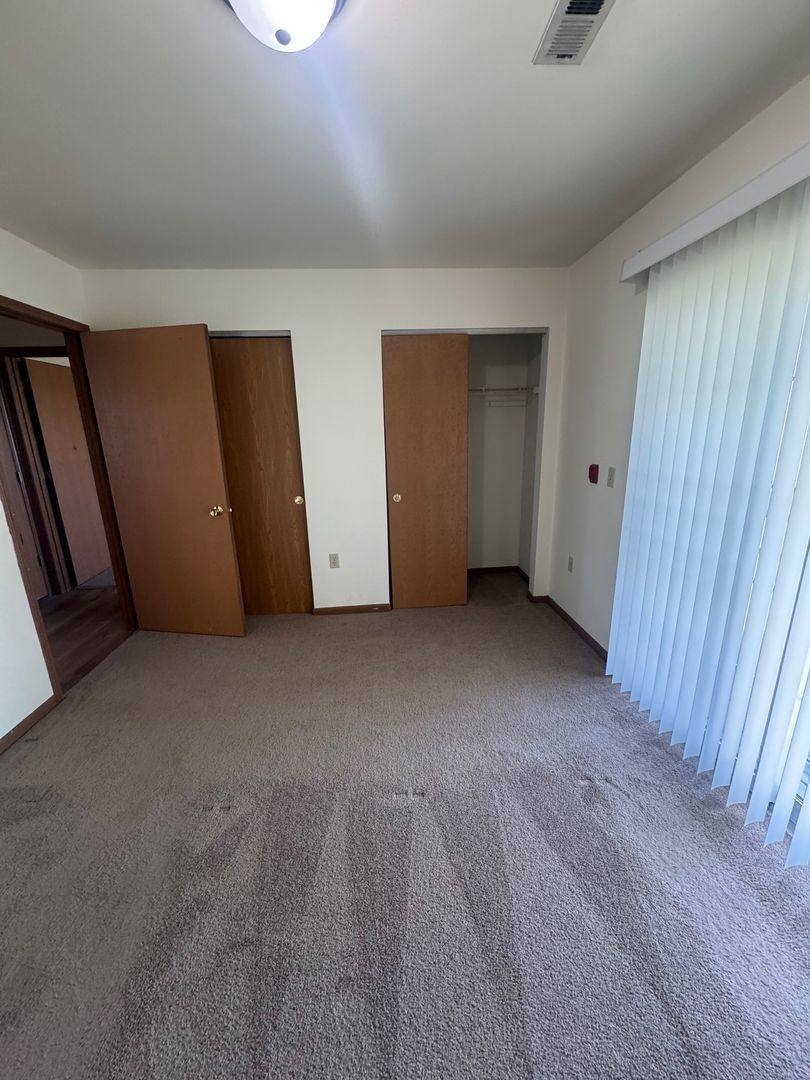 Apartment for rent at 23 Iki Dr, Edgerton, WI 53534