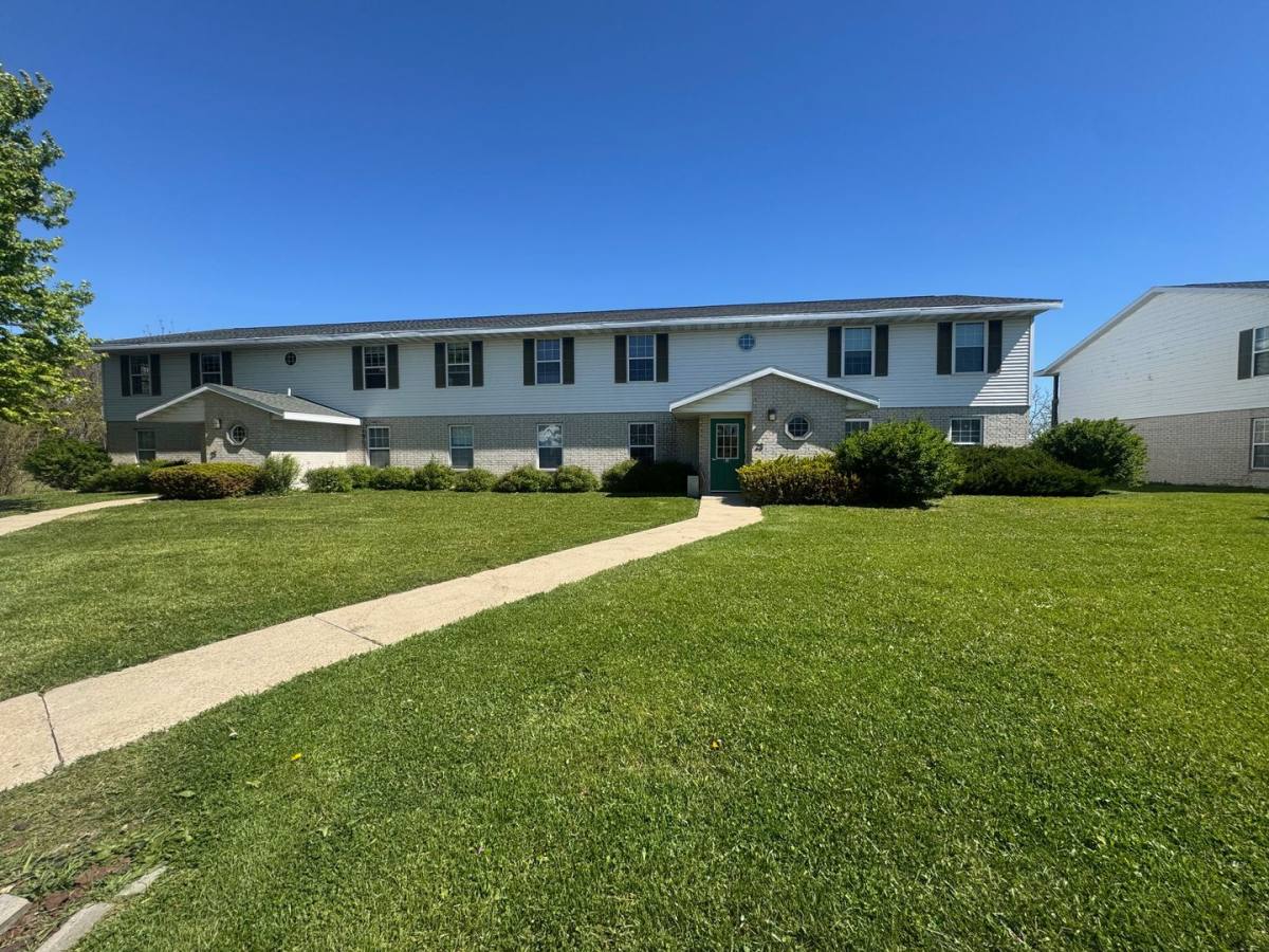 Apartment for rent at 23 Iki Dr, Edgerton, WI 53534