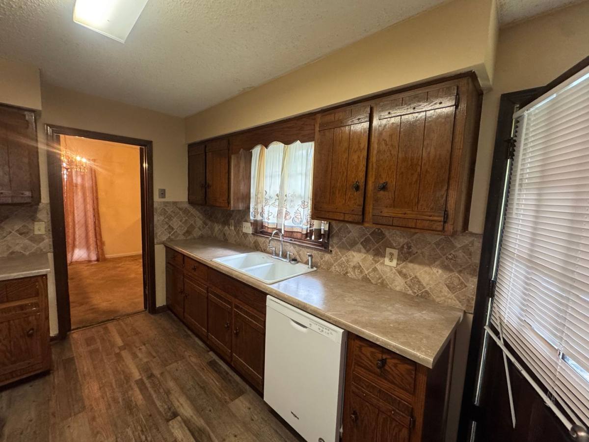 House for rent at 3324 Cross Creek Dr, Montgomery, AL 36116