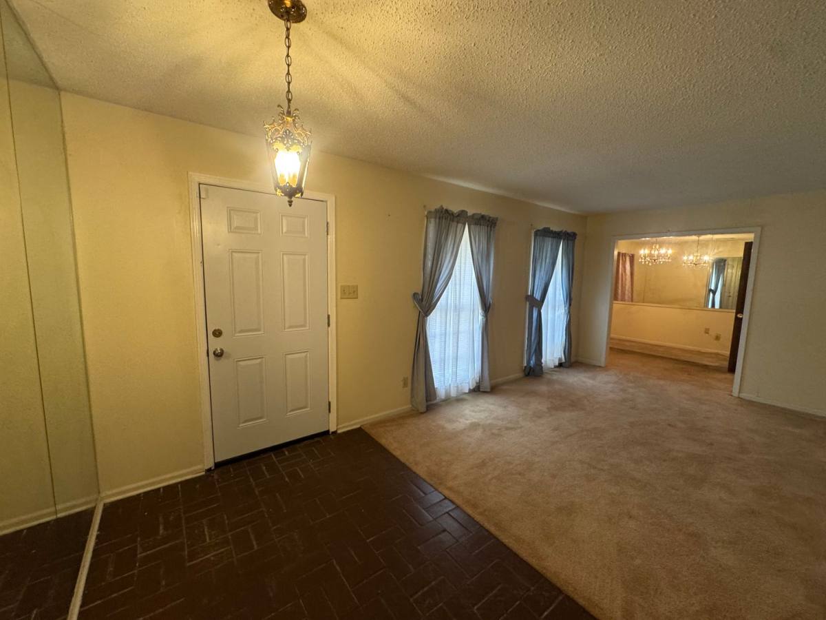 House for rent at 3324 Cross Creek Dr, Montgomery, AL 36116
