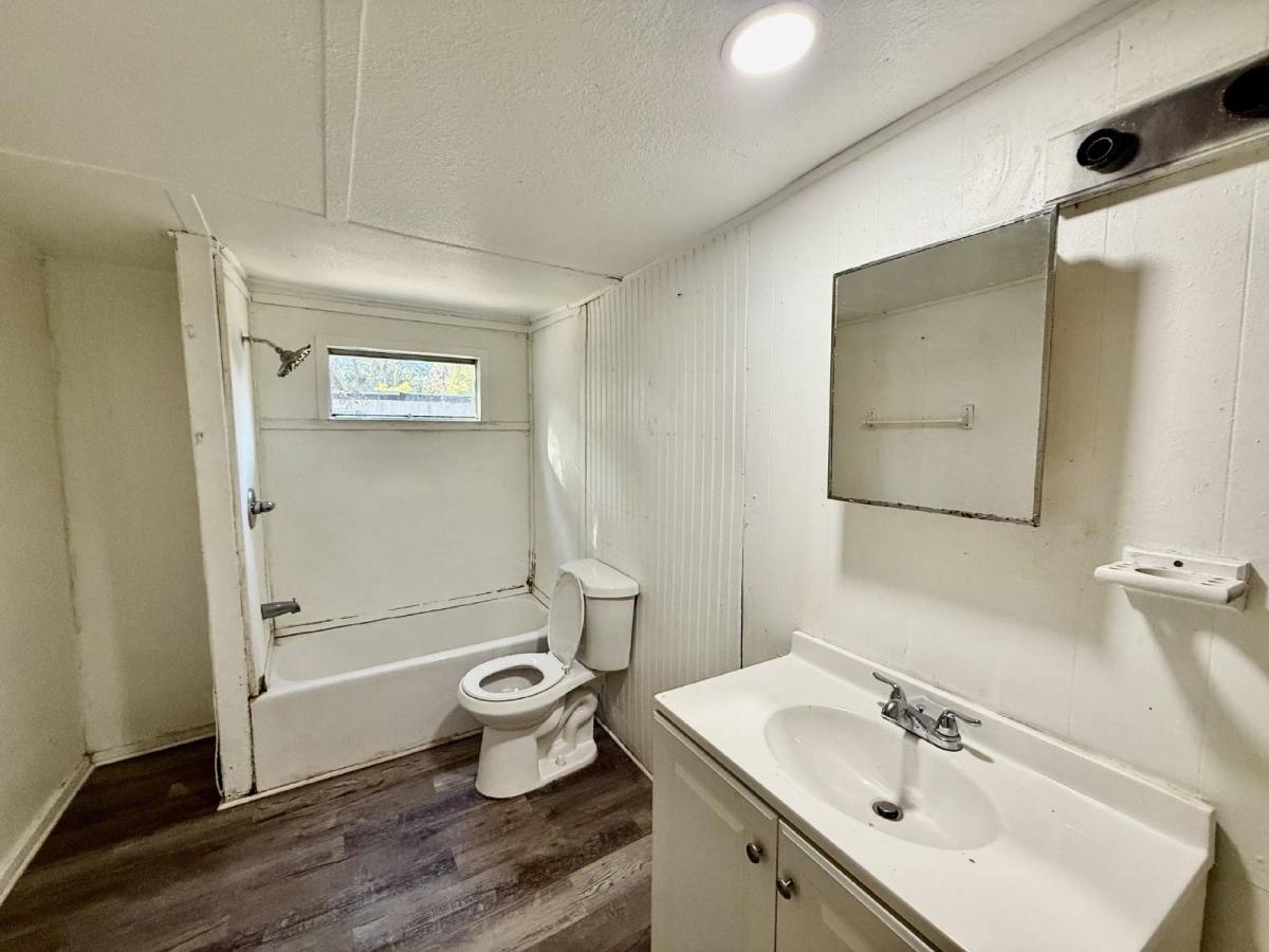 Apartment for rent at 1511 S Palm Ave #4, Palatka, FL 32177