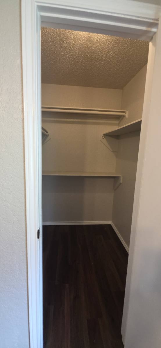 Townhouse for rent at 6719 Loma Vista Dr, Fort Worth, TX 76133