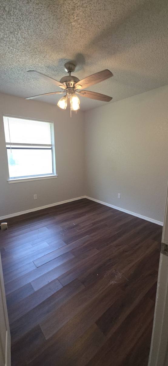 Townhouse for rent at 6719 Loma Vista Dr, Fort Worth, TX 76133