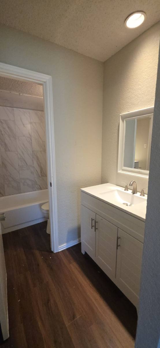 Townhouse for rent at 6719 Loma Vista Dr, Fort Worth, TX 76133