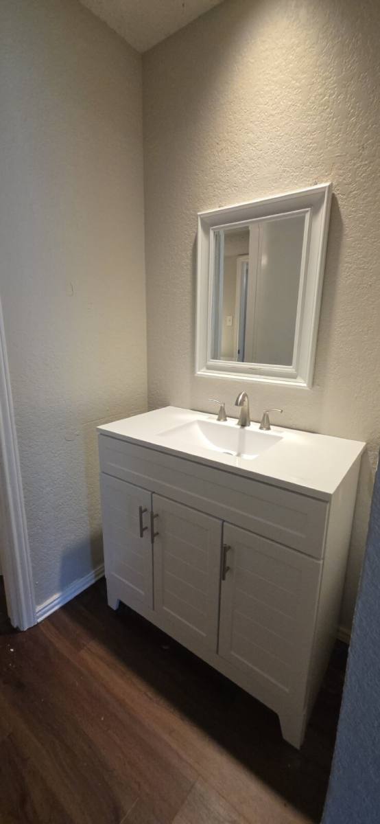 Townhouse for rent at 6719 Loma Vista Dr, Fort Worth, TX 76133
