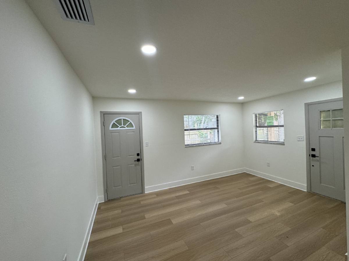 Townhouse for rent at 6212 S Martindale Ave #A, Tampa, FL 33611