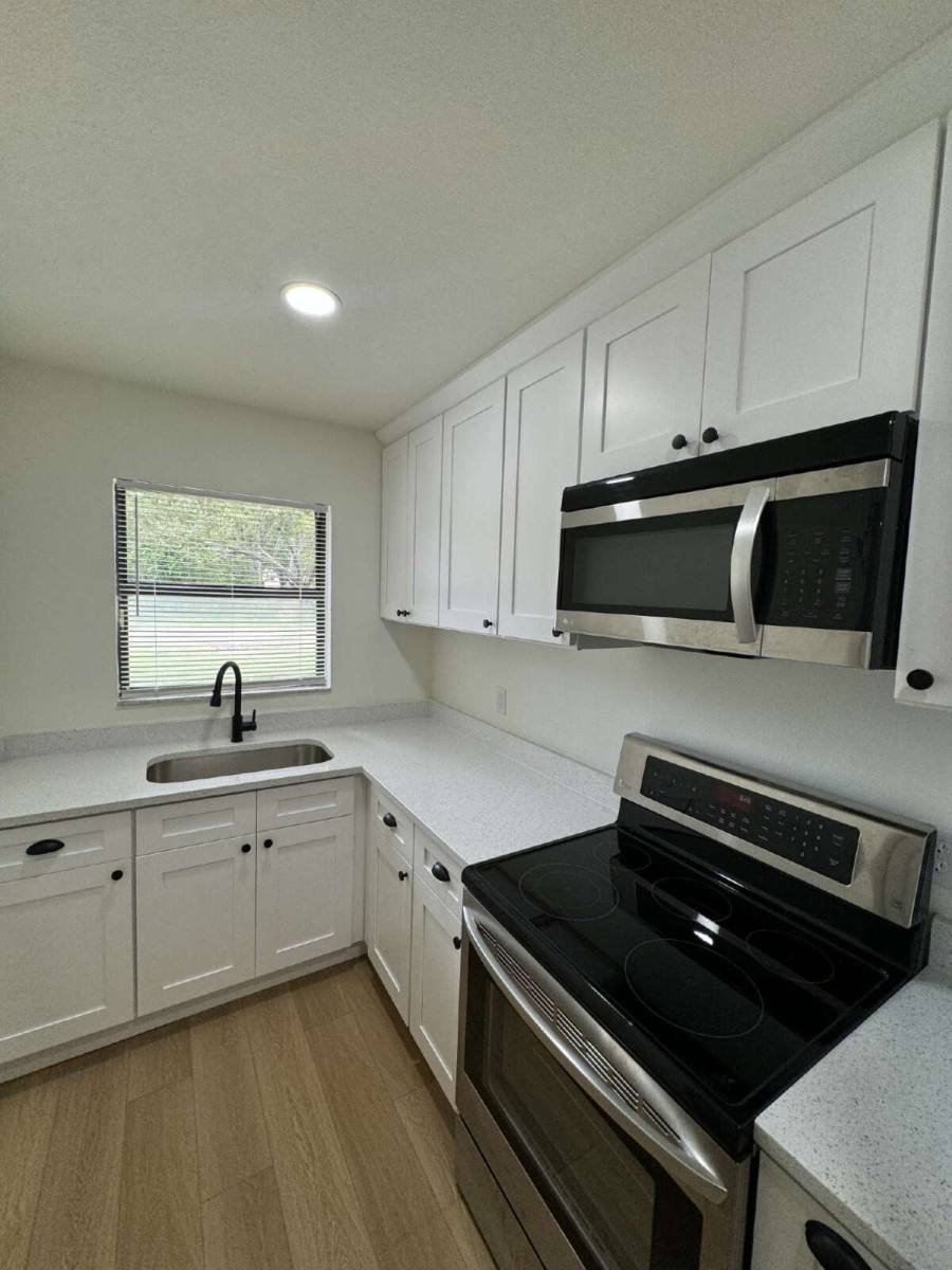 Townhouse for rent at 6212 S Martindale Ave #A, Tampa, FL 33611