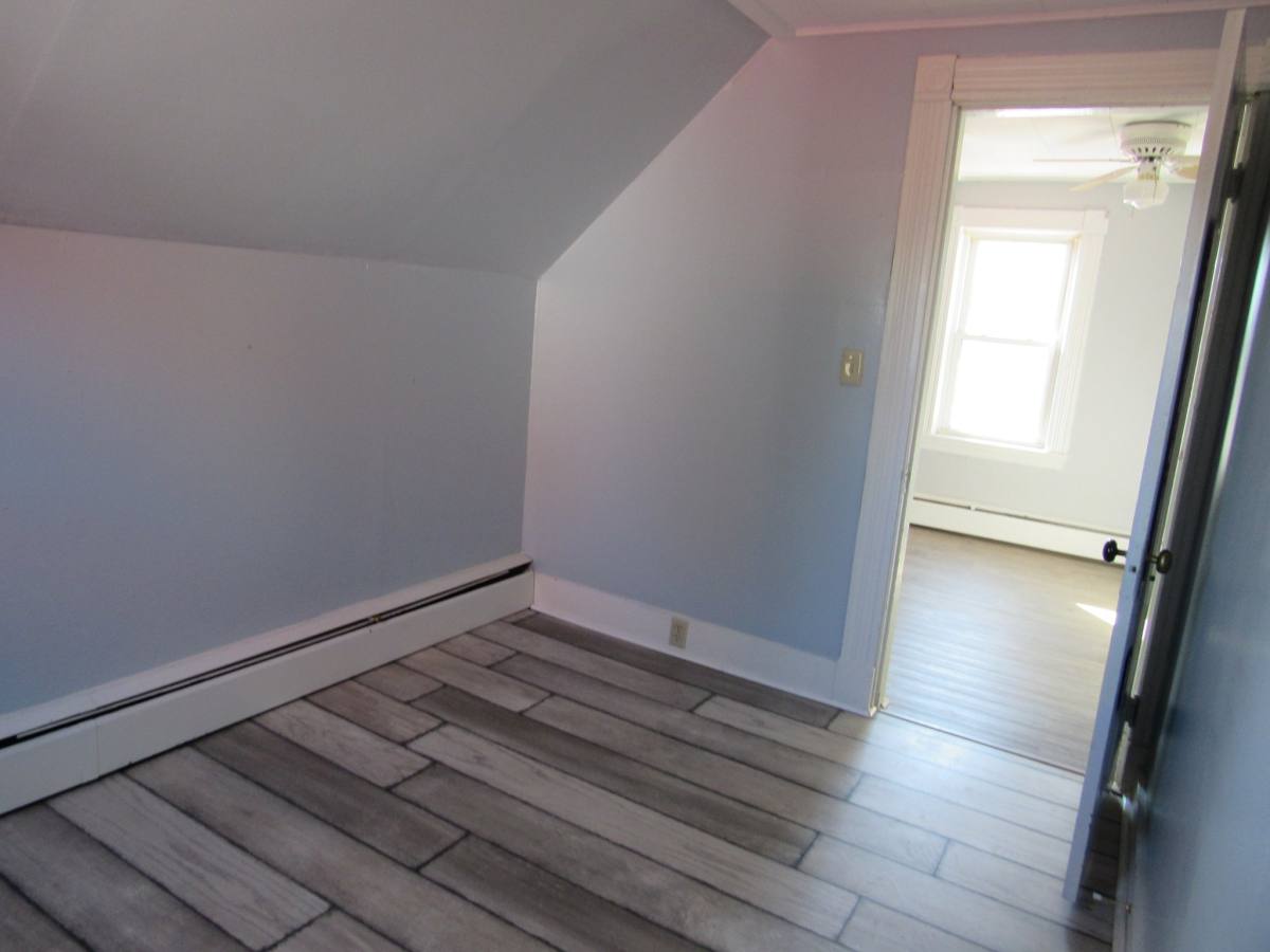 Apartment for rent at 117 Congress, Millinocket, ME 04462