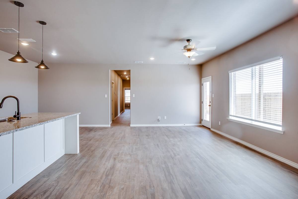 Townhouse for rent at 1405 16th St #A, Shallowater, TX 79363