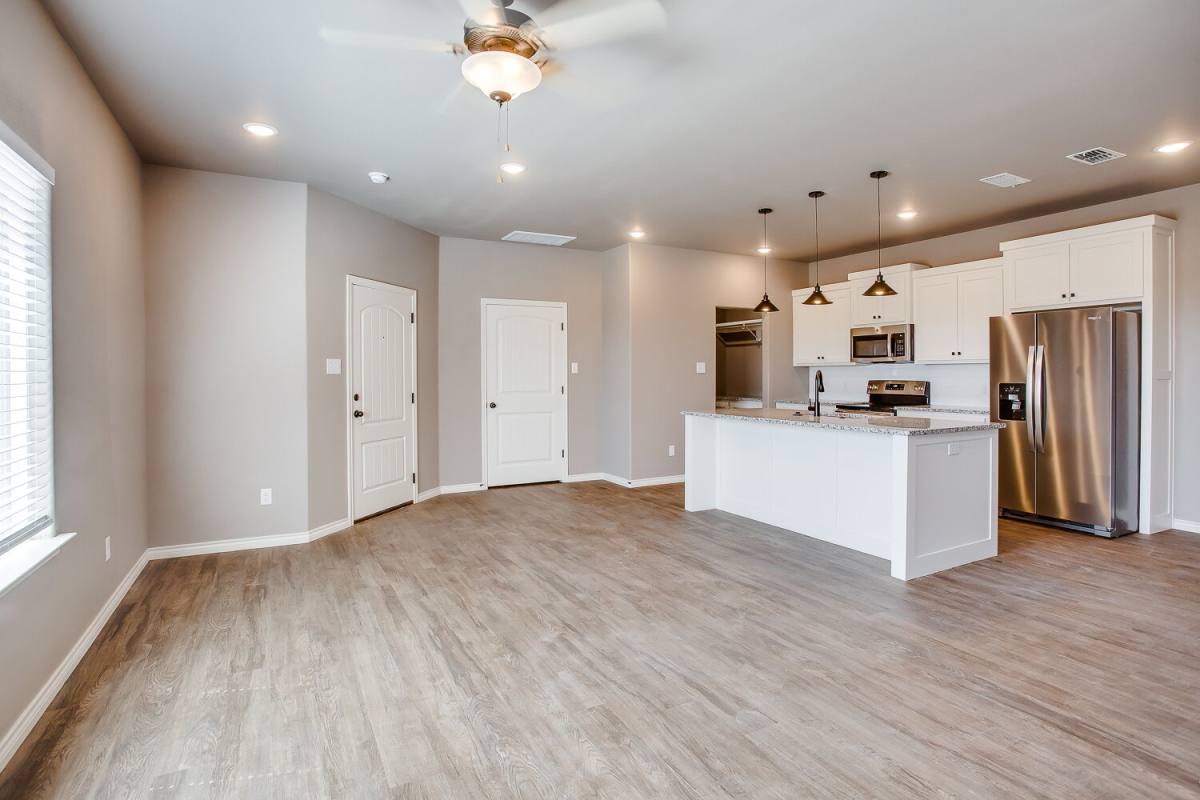 Townhouse for rent at 1405 16th St #A, Shallowater, TX 79363