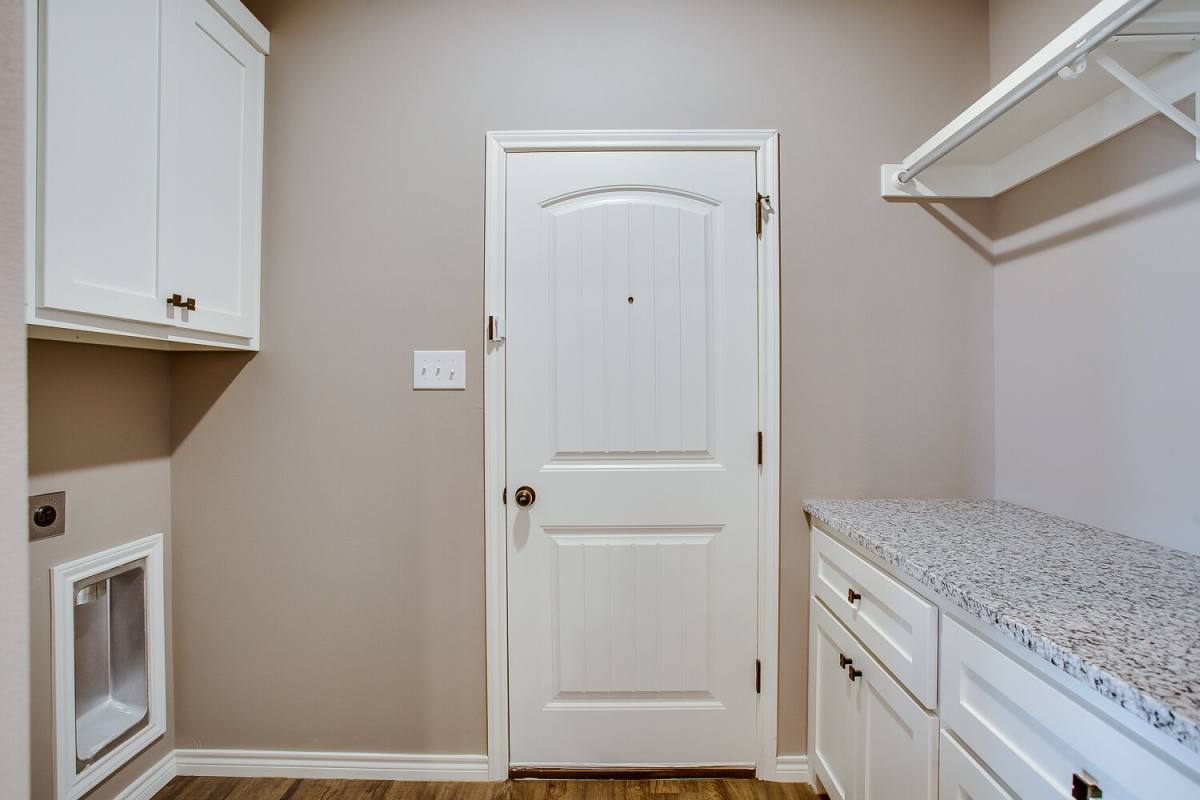 Townhouse for rent at 1405 16th St #A, Shallowater, TX 79363