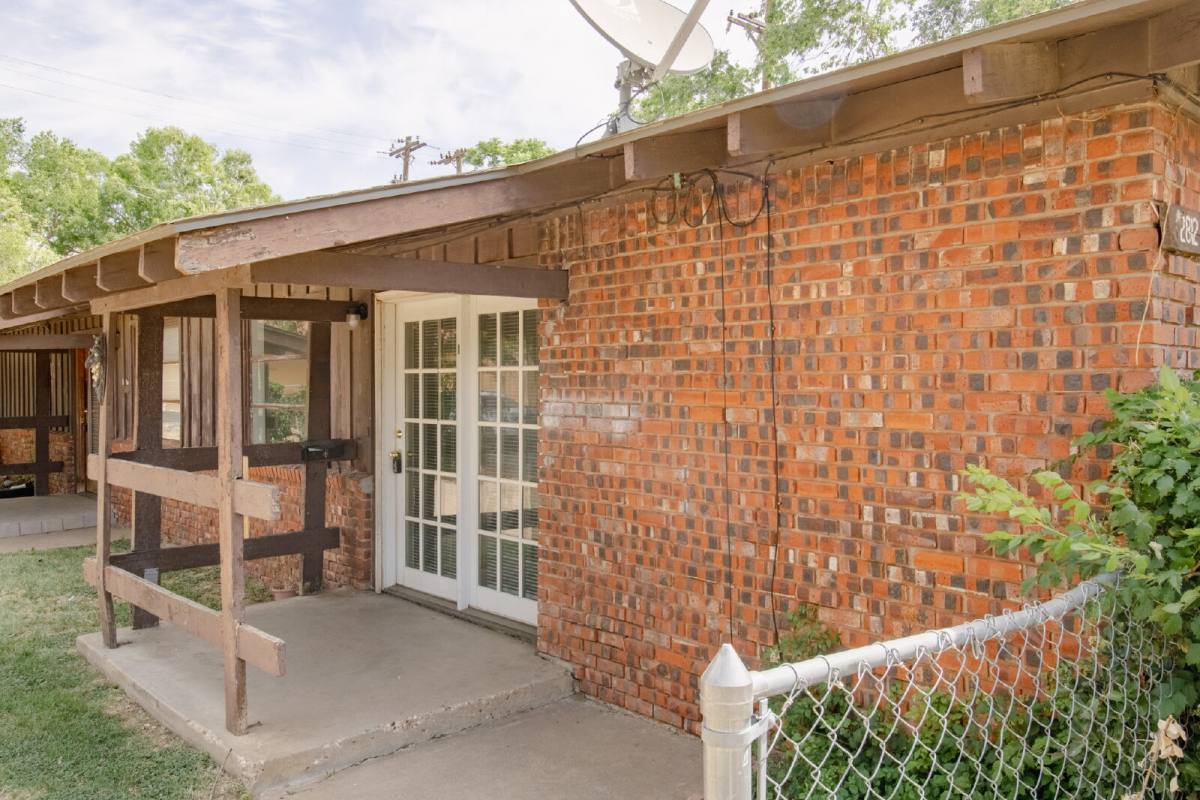 Apartment for rent at 2812 43rd St #7, Lubbock, TX 79413