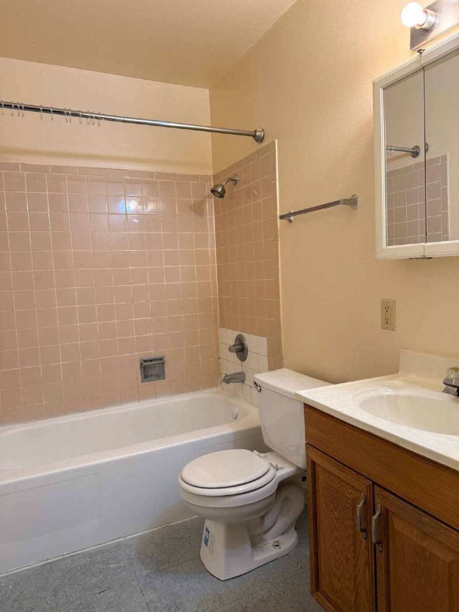 Townhouse for rent at 606 Morningview Dr, San Antonio, TX 78220