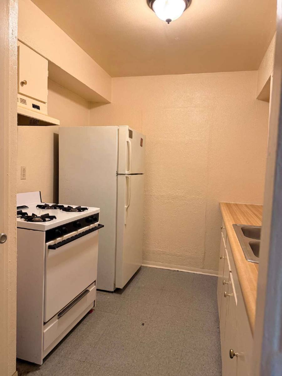 Townhouse for rent at 606 Morningview Dr, San Antonio, TX 78220