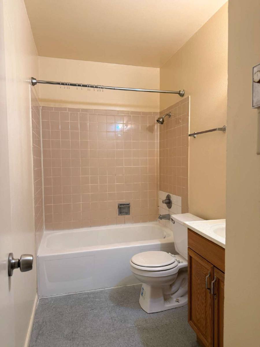 Townhouse for rent at 606 Morningview Dr, San Antonio, TX 78220