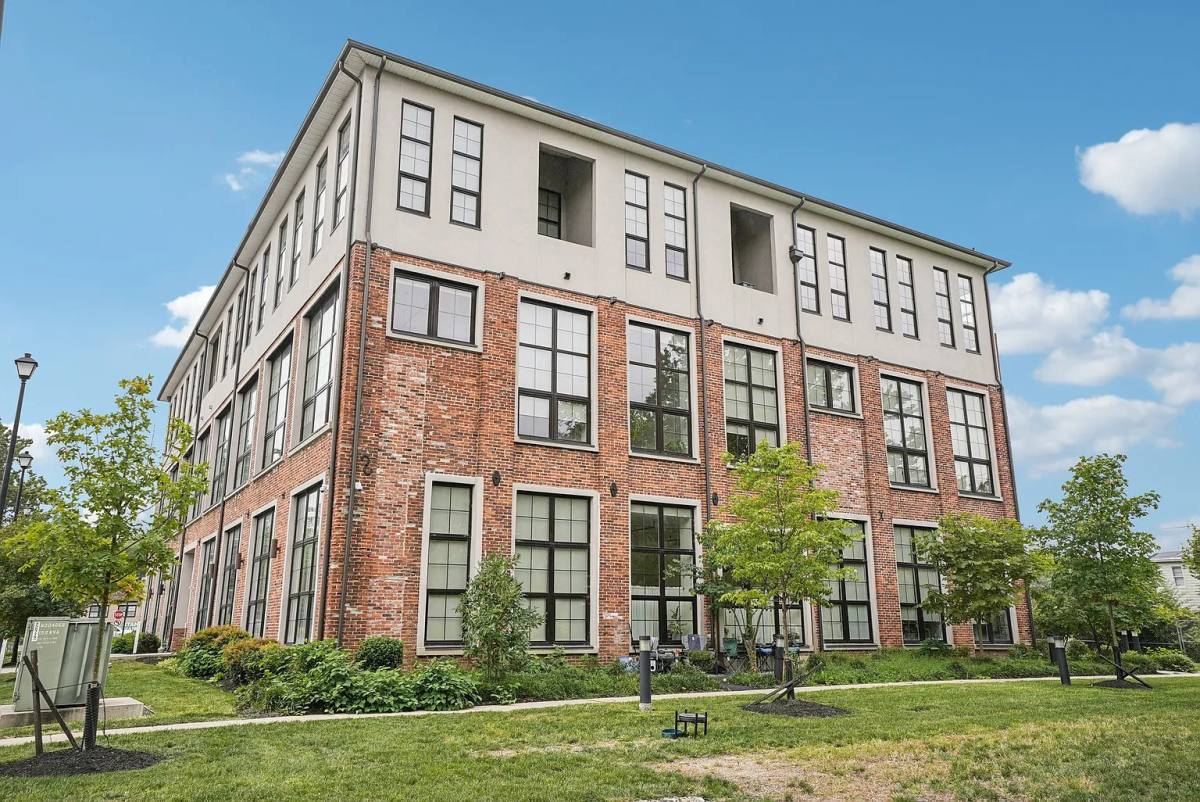 Apartment for rent at 73 Washington St #2, Mount Holly, NJ 08060