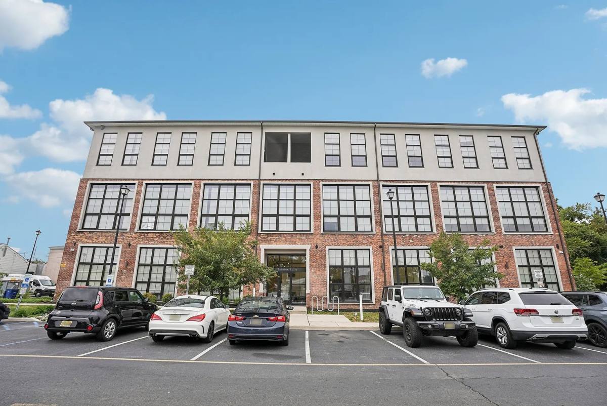 Apartment for rent at 73 Washington St #2, Mount Holly, NJ 08060