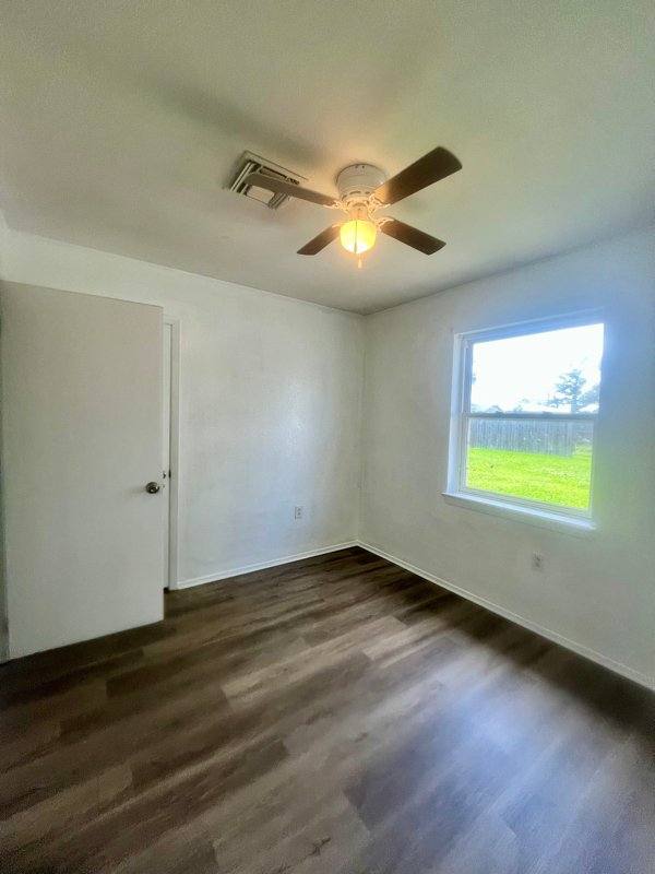 House for rent at 240 Azalea Dr, Westwego, LA 70094