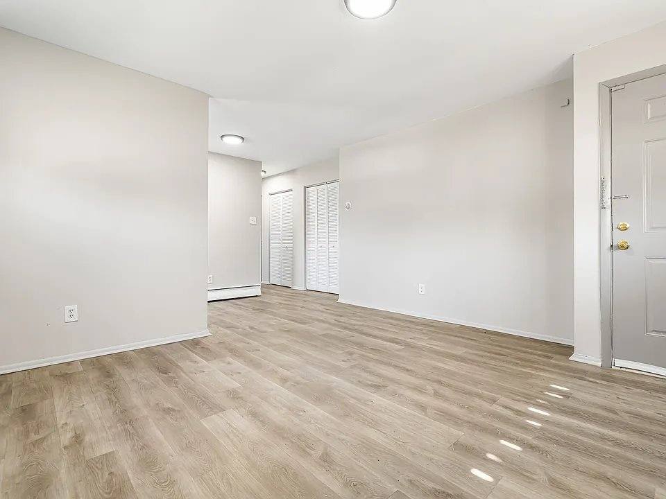 Apartment for rent at 501-505 White Horse Pike N #10, Magnolia, NJ 08049