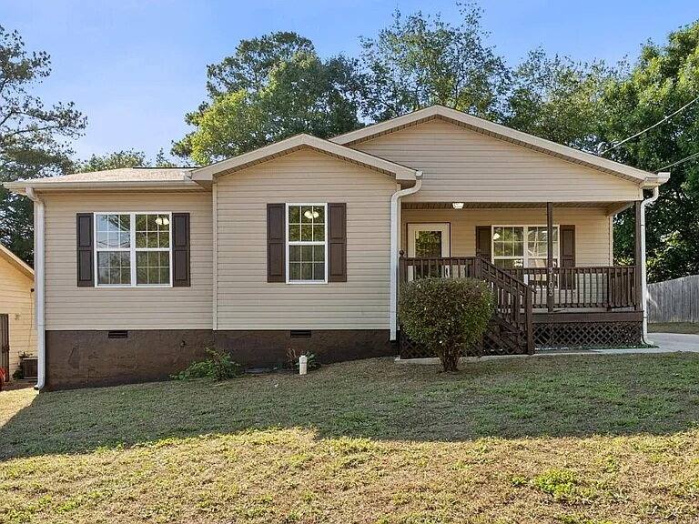 House for rent at 3103 Sonya Dr NW, Huntsville, AL 35810