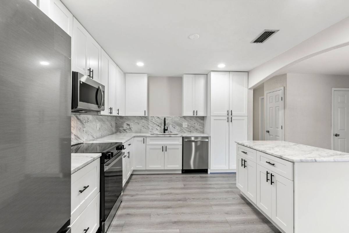 House for rent at 5546 5th St S, Saint Petersburg, FL 33705