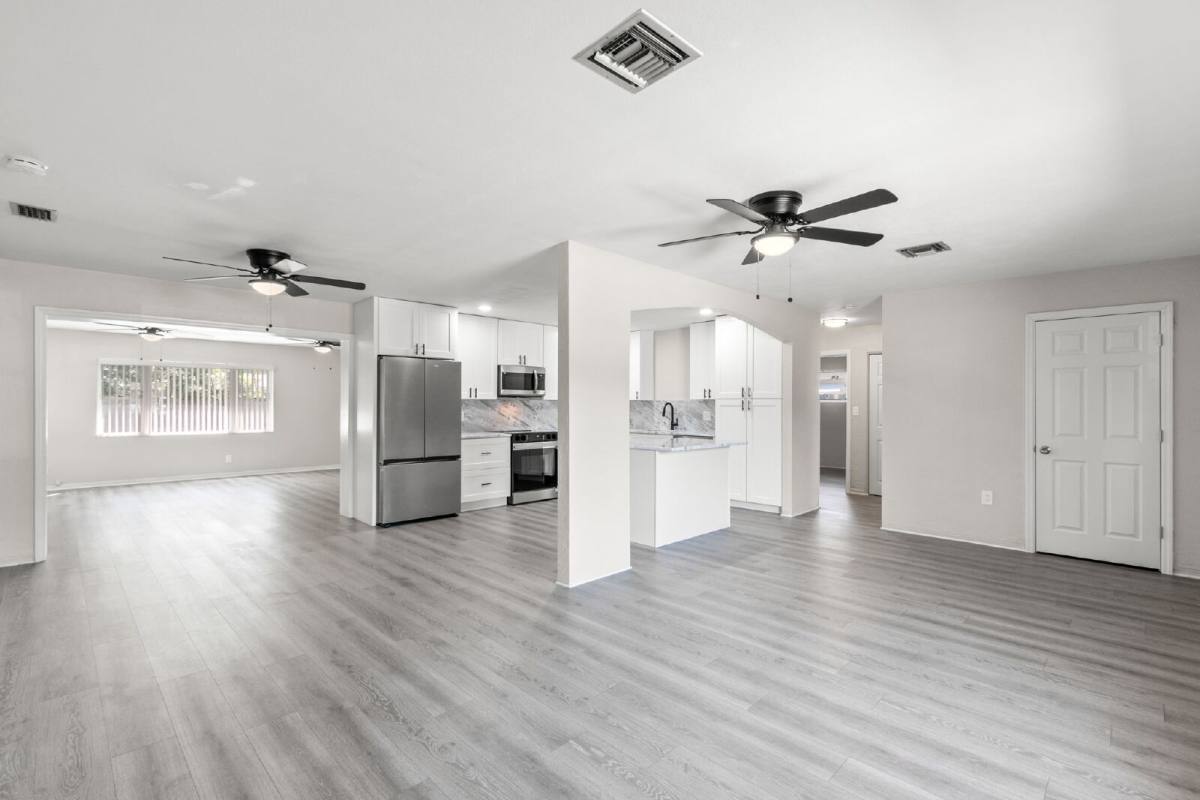 House for rent at 5546 5th St S, Saint Petersburg, FL 33705