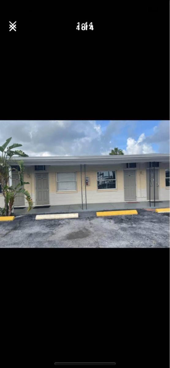 Apartment for rent at 570 34th St N #114, Saint Petersburg, FL 33713
