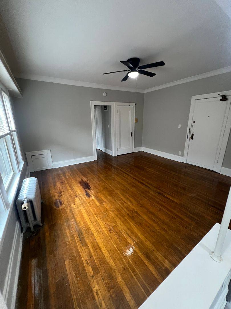 Apartment for rent at 12231 Clifton Blvd, Lakewood, OH 44107