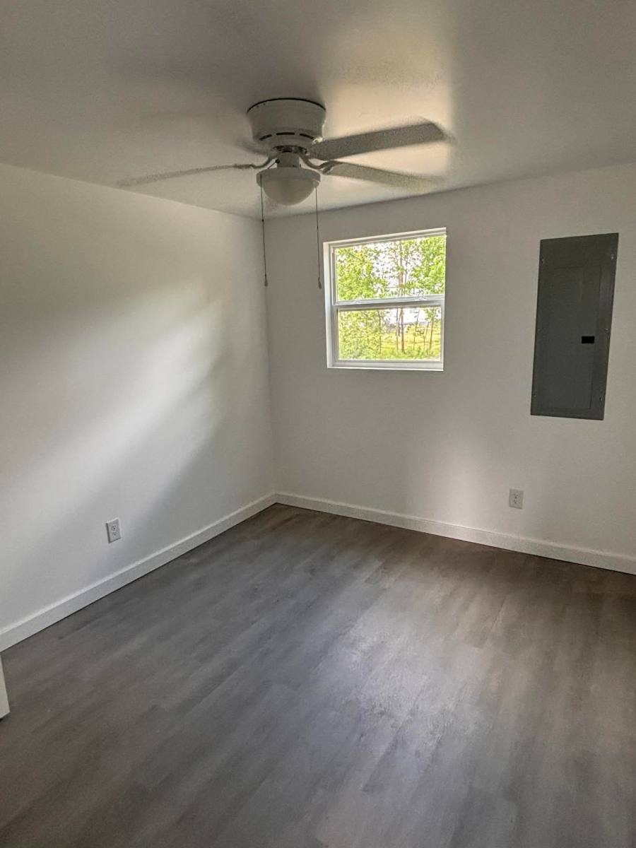 House for rent at 508 E 3rd St, Manchester, OH 45144