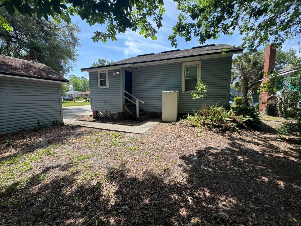 House for rent at 3609 Dellwood Ave, Jacksonville, FL 32205