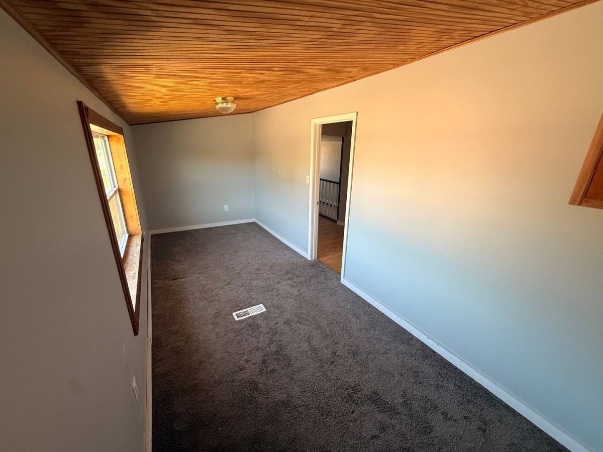 House for rent at 131 21st Ave S, Wisconsin Rapids, WI 54495