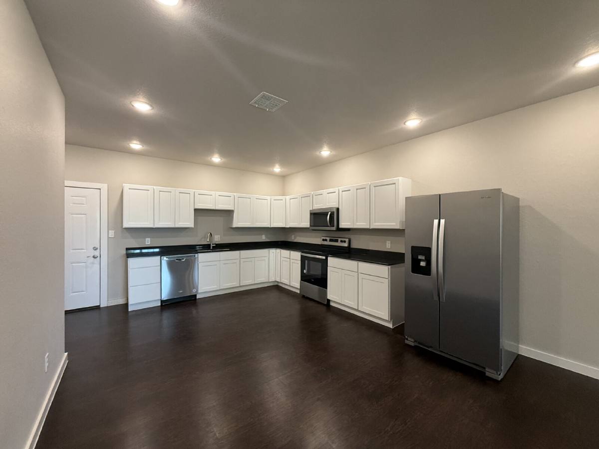 Townhouse for rent at 13523 S Mingo Rd #3, Bixby, OK 74008