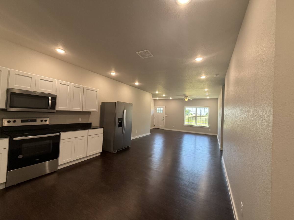 Townhouse for rent at 13523 S Mingo Rd #3, Bixby, OK 74008