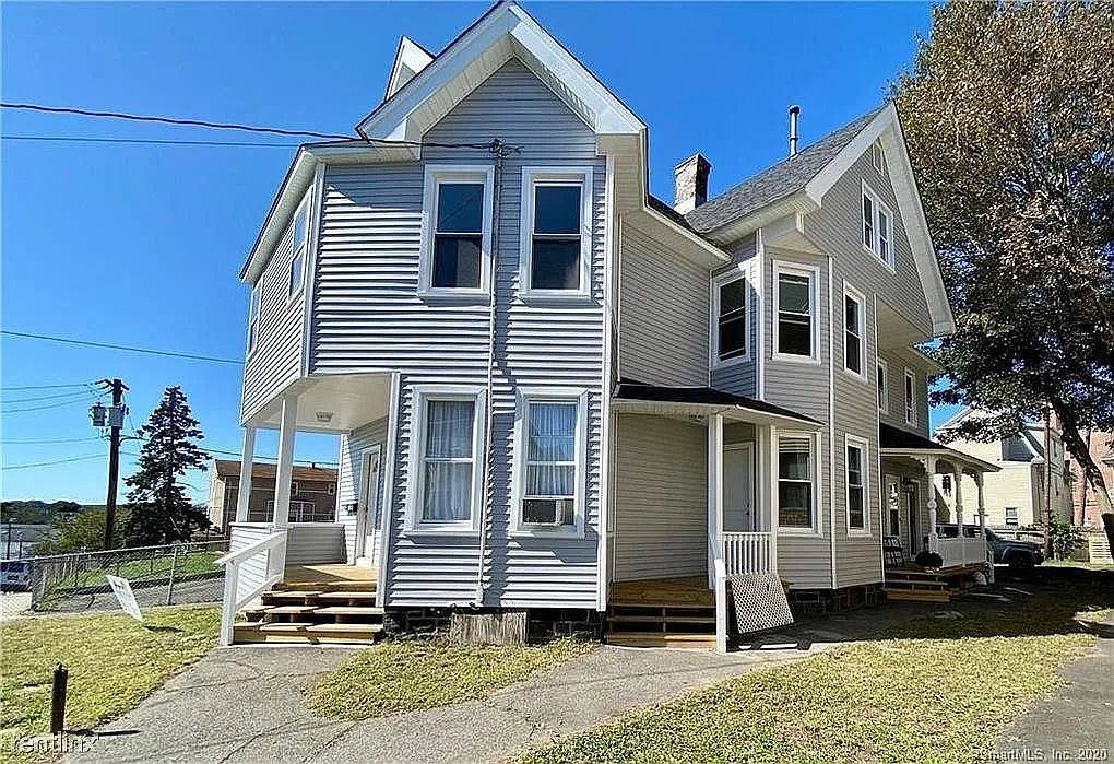 Apartment for rent at 98 Sanford Ave - 2nd Floor, Bridgeport, CT 06604