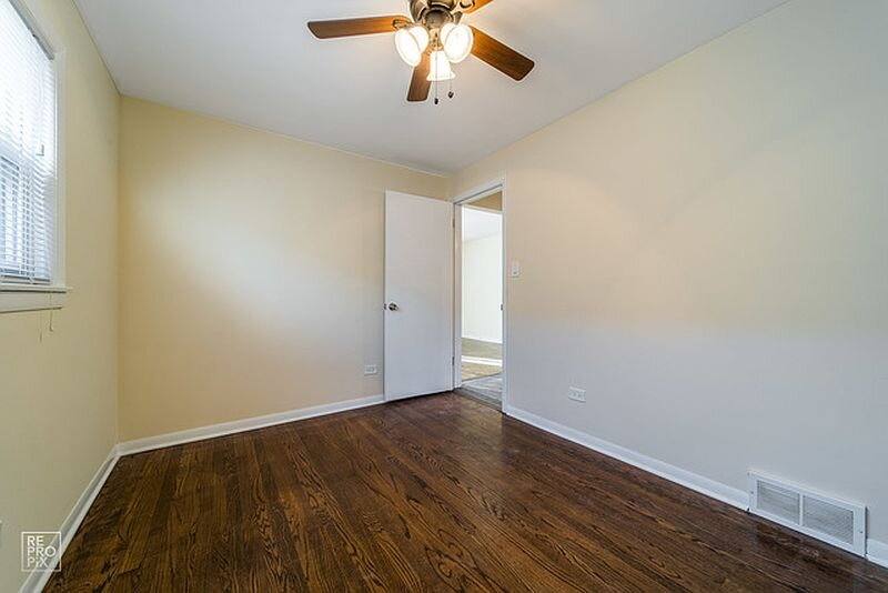 House for rent at 11233 S Whipple St, Chicago, IL 60655