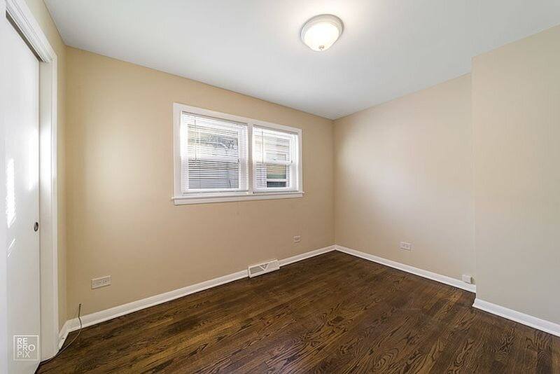 House for rent at 11233 S Whipple St, Chicago, IL 60655