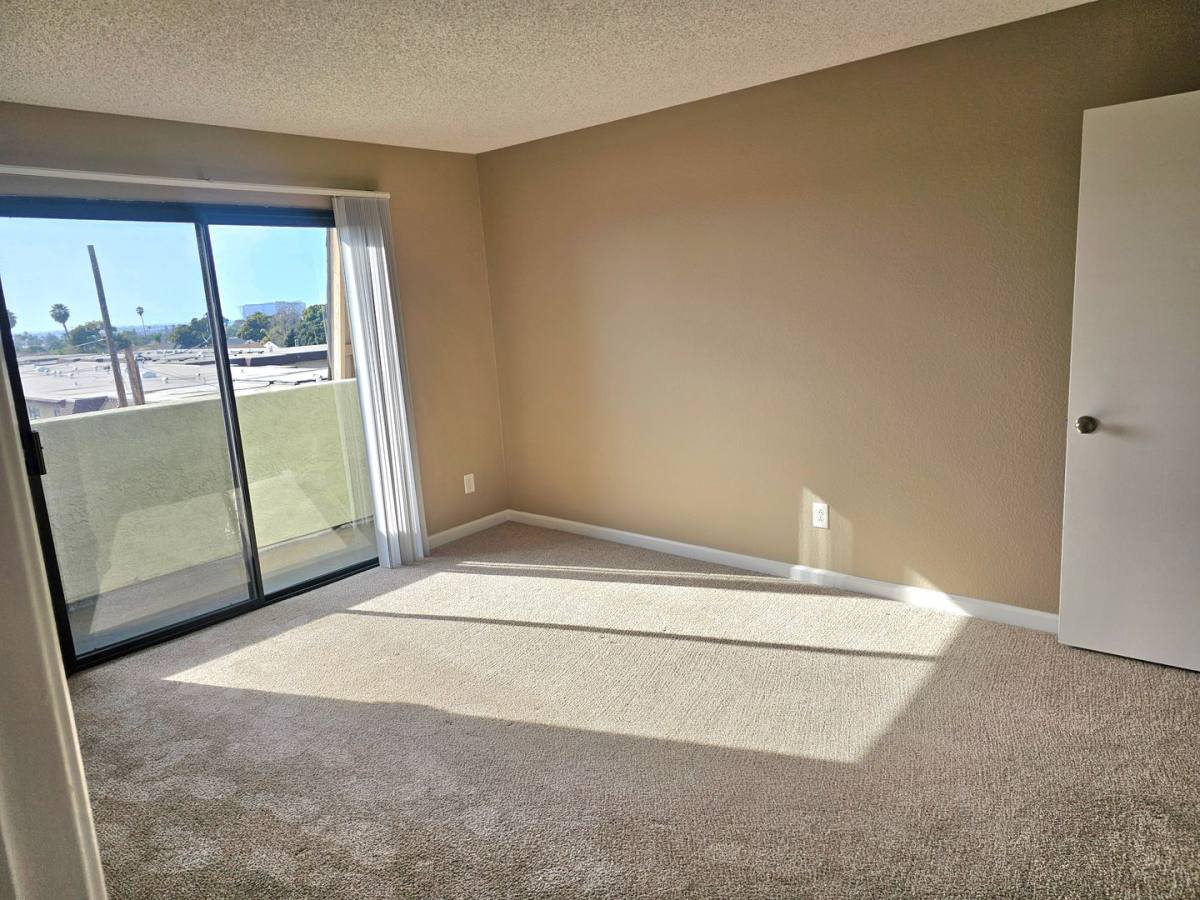 Apartment for rent at 345 K St, Chula Vista, CA 91911
