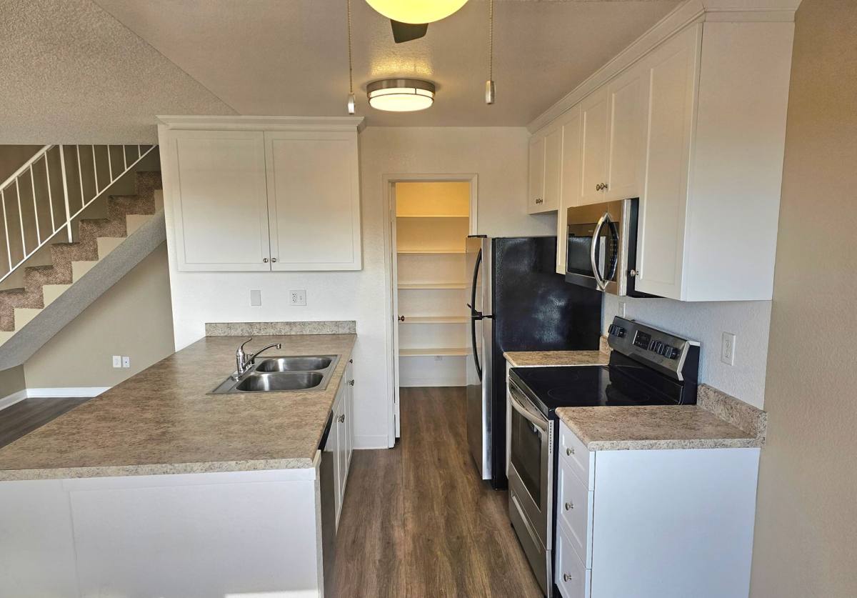 Apartment for rent at 345 K St, Chula Vista, CA 91911