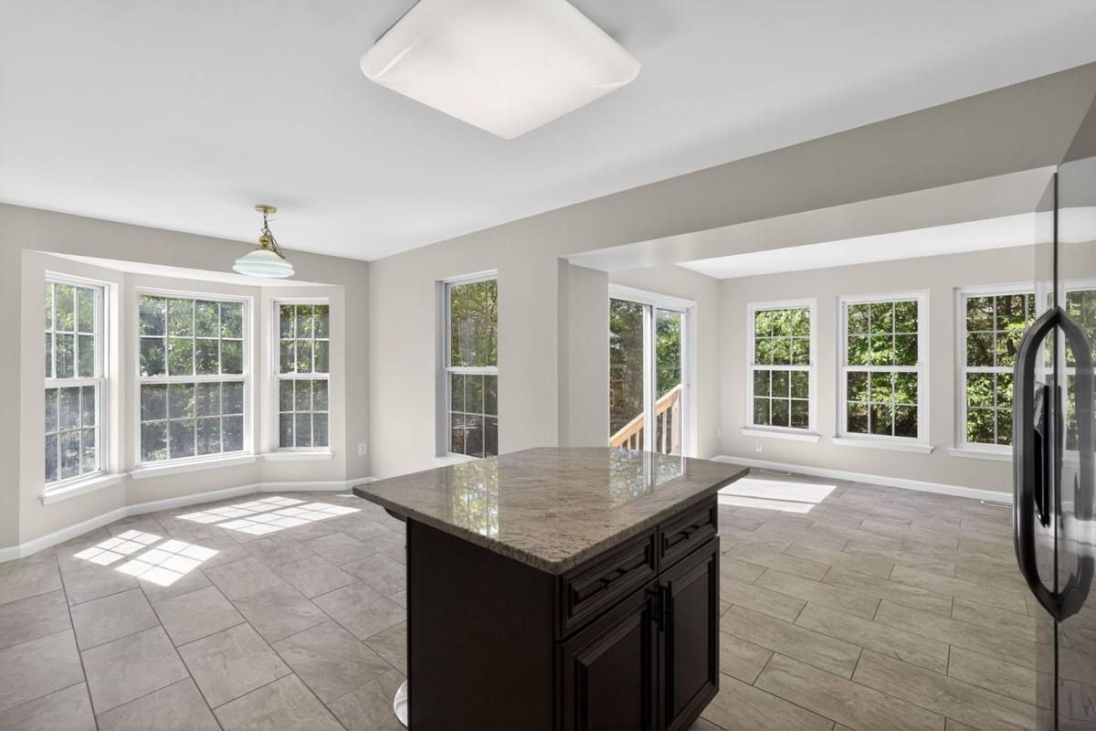 Townhouse for rent at 21 Golf View Court, Clementon, NJ 08021