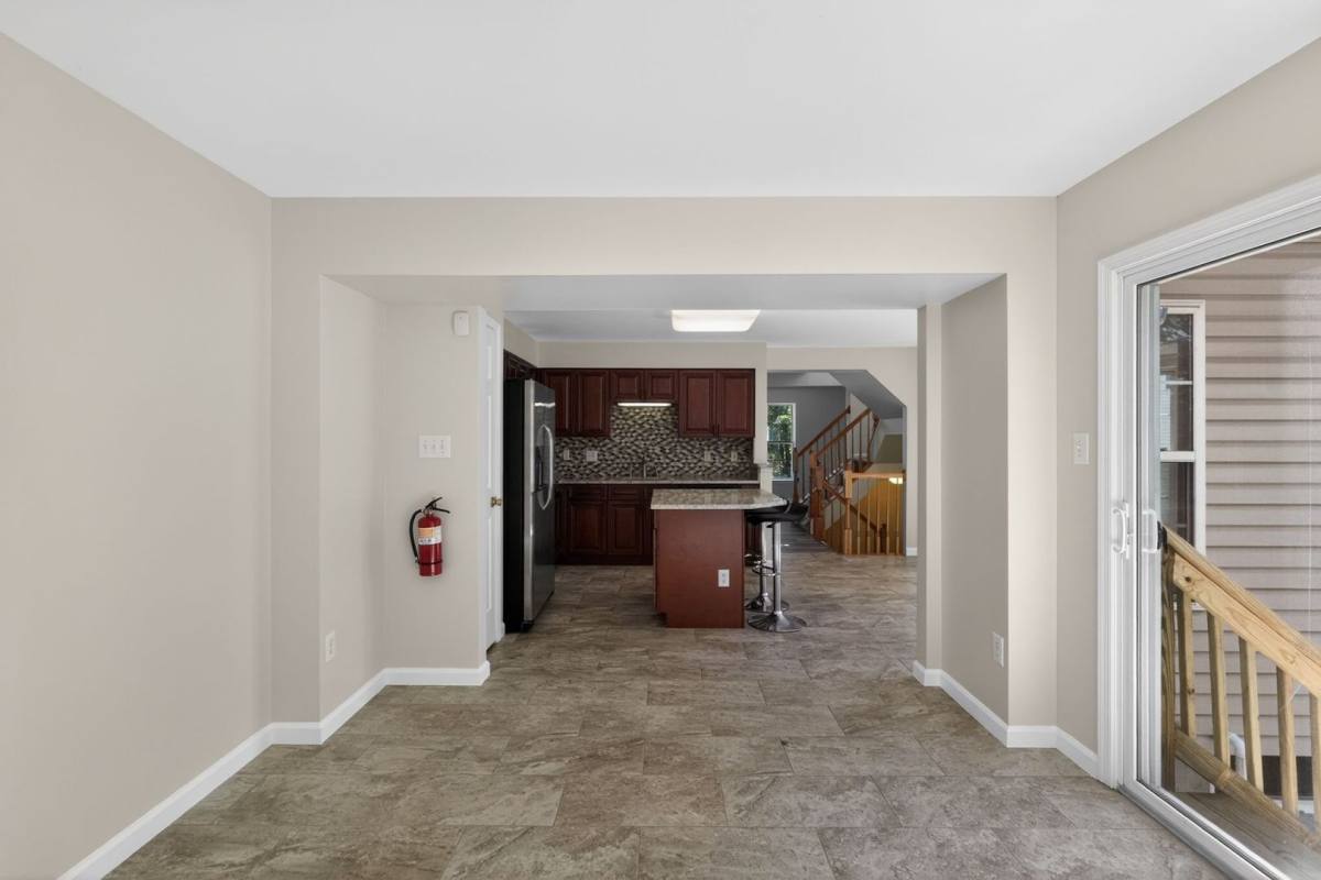 Townhouse for rent at 21 Golf View Court, Clementon, NJ 08021