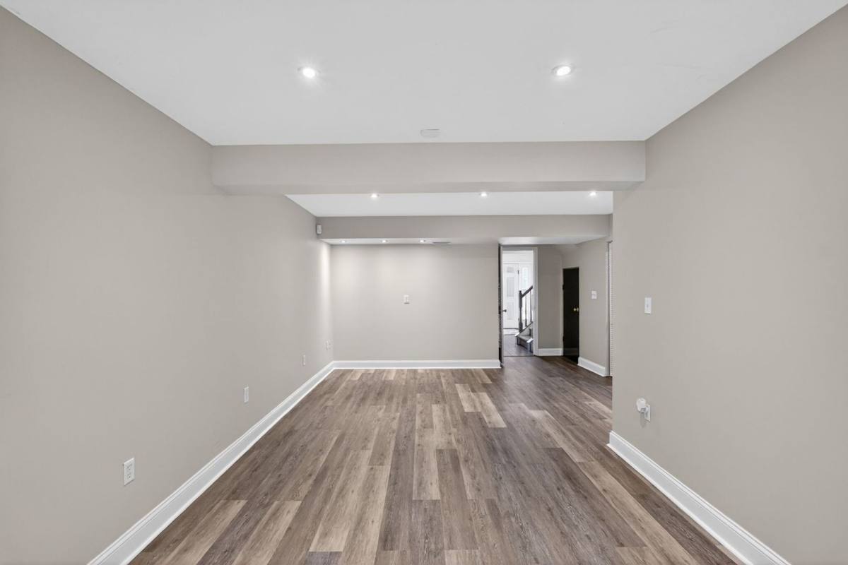 Townhouse for rent at 21 Golf View Court, Clementon, NJ 08021