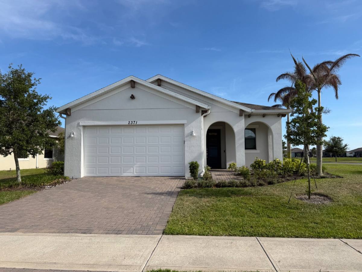 House for rent at 2371 Caravan Place, Melbourne, FL 32940