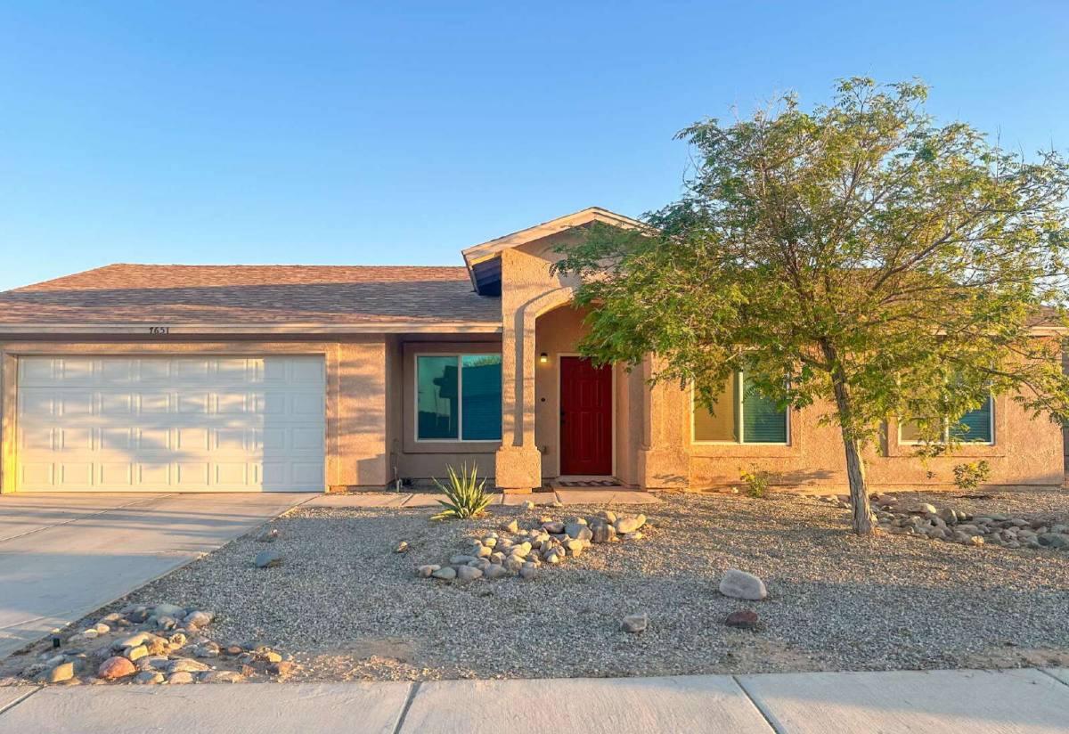 House for rent at 7651 E 40th Place, Yuma, AZ 85365