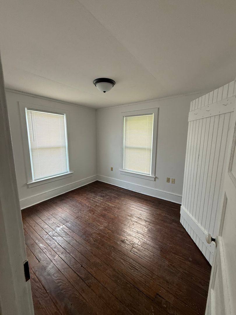 House for rent at 1335 Edenville Rd, Chambersburg, PA 17202