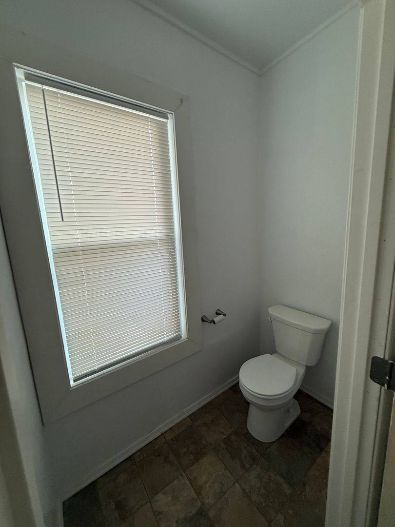 House for rent at 1335 Edenville Rd, Chambersburg, PA 17202